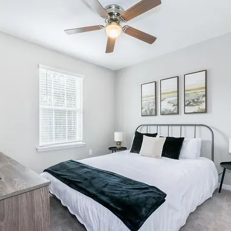 Pet Friendly 3Br Getaway With Fenced Yard And Patio Near Beaches And Downtown St Augustine